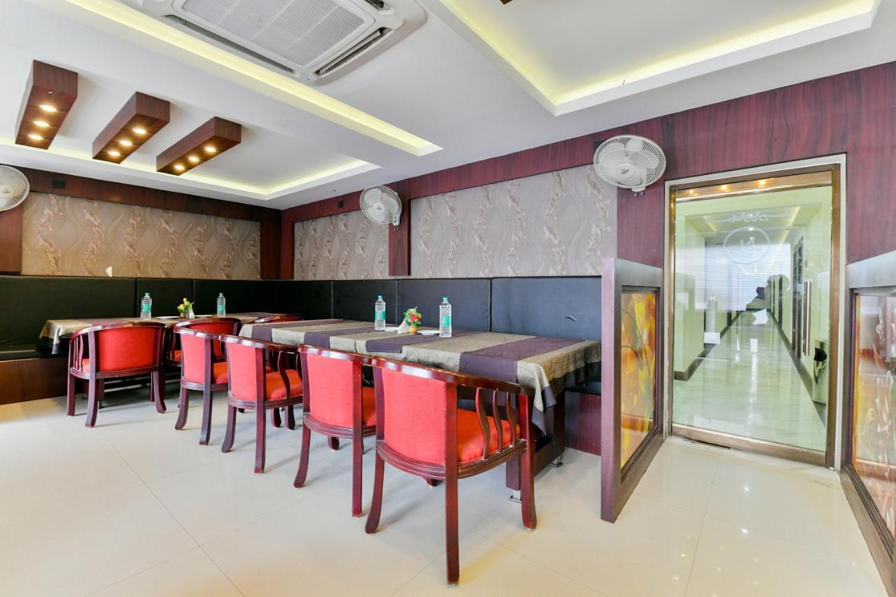Oyo 1889 Hotel Aj Park Alappuzha Ngoại thất bức ảnh