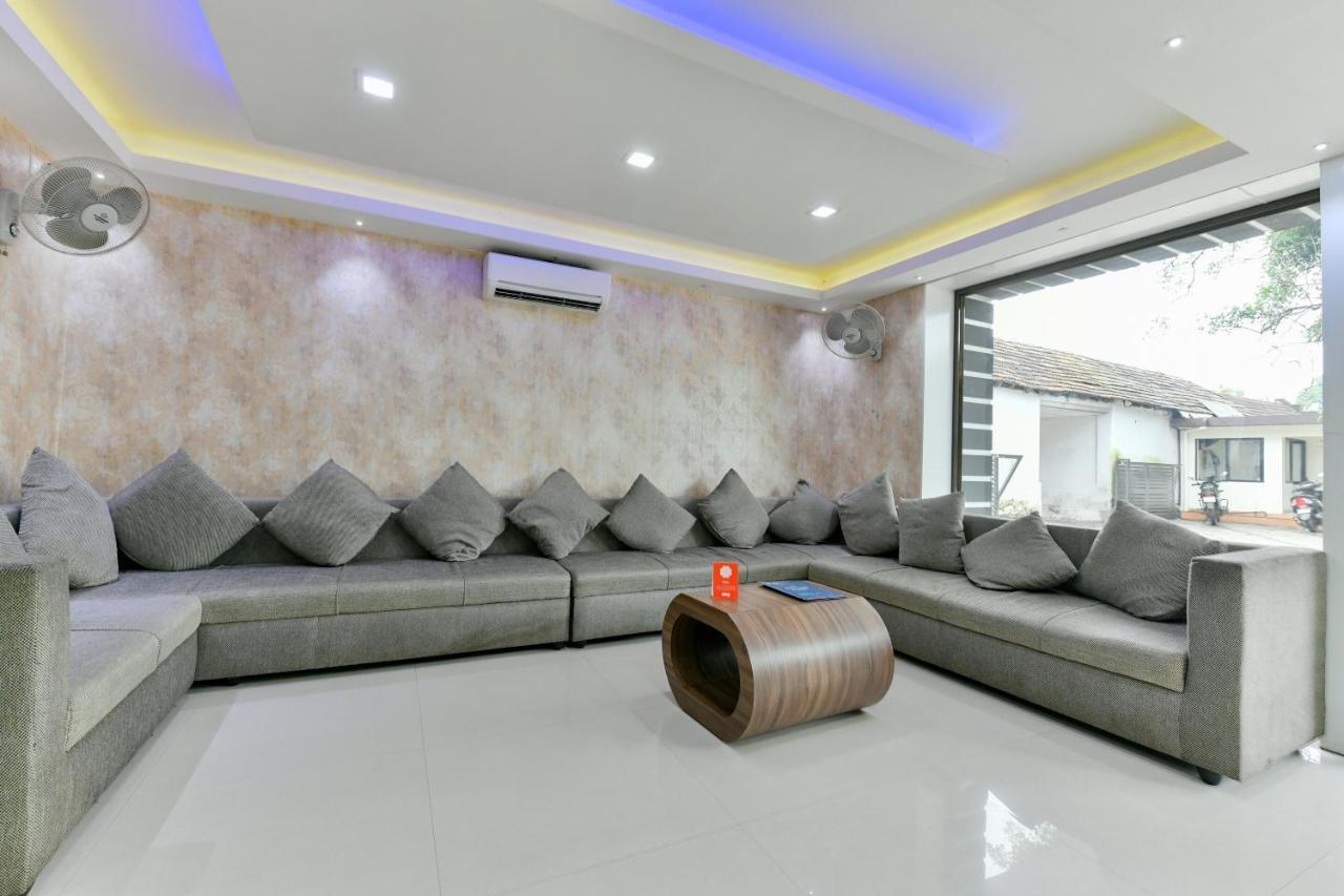 Oyo 1889 Hotel Aj Park Alappuzha Ngoại thất bức ảnh